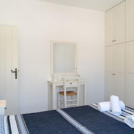 Blue Moon Apartments Makrýgialos 外观 照片